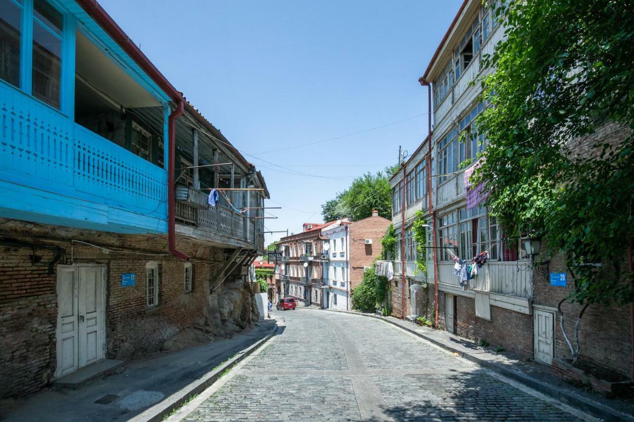 Hb Apartments Akhvelediani II Tbilisi Exteriör bild